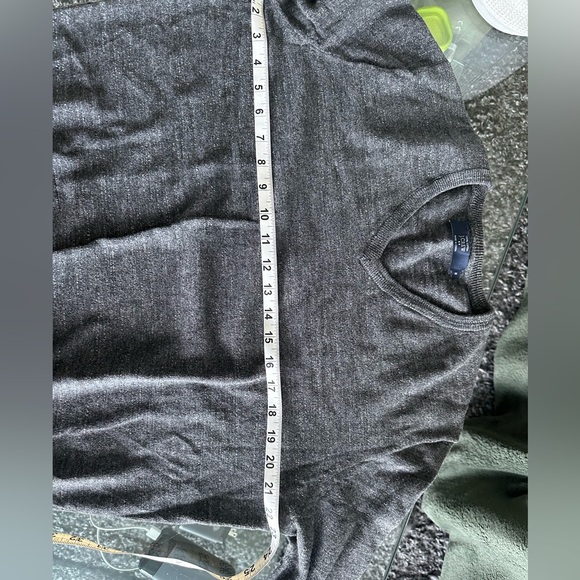 J Crew Medium Grey V Neck Sweater - Picture 3 of 5